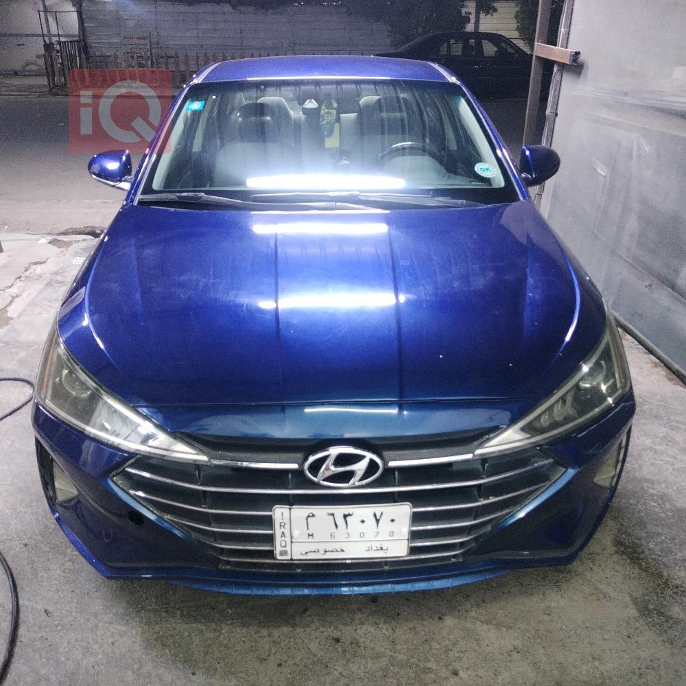 هیوندای ئەلەنترا